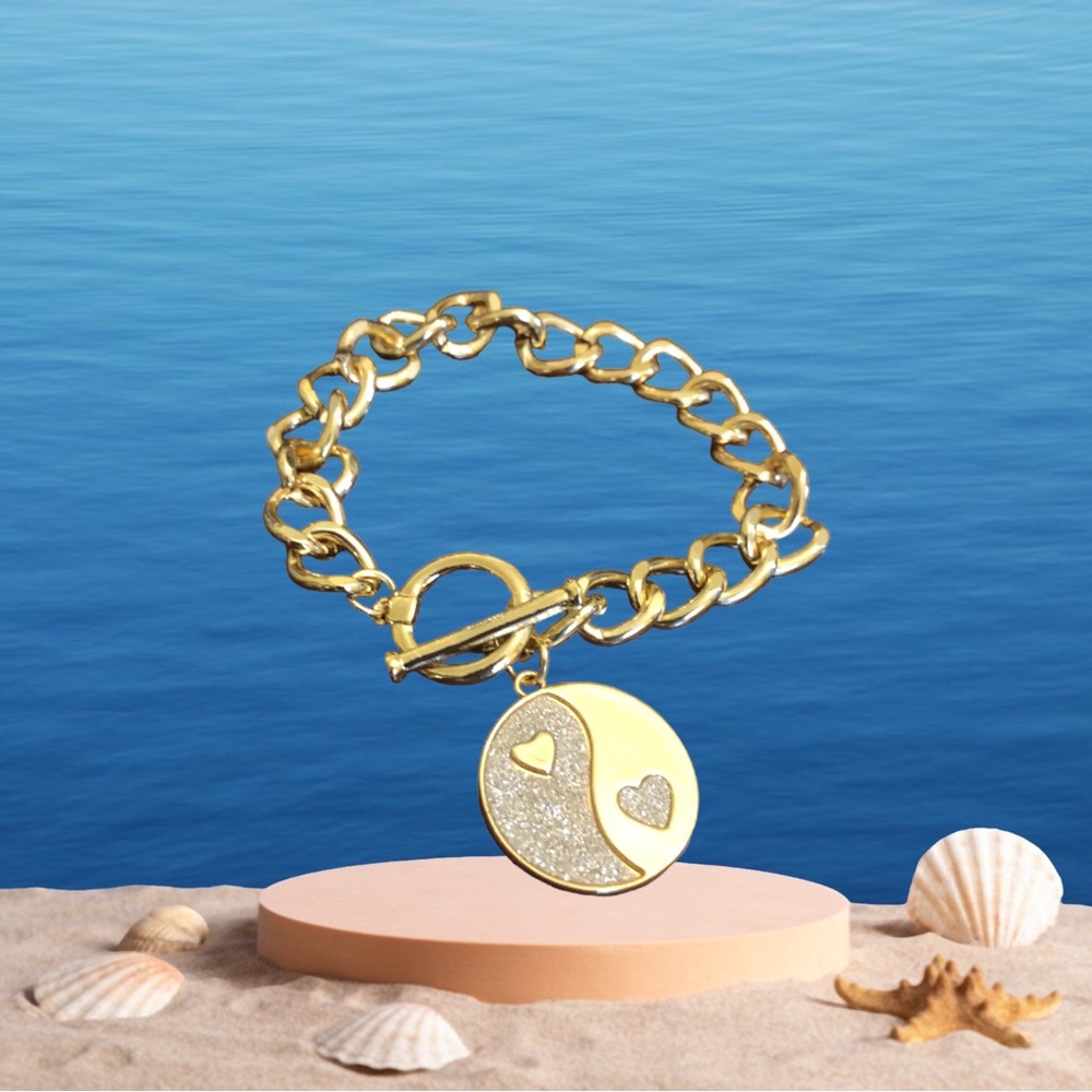 Link Bracelet with Yin Yang Charm 7" Toggle Closure Women's Gold Tone - Picture 8 of 8
